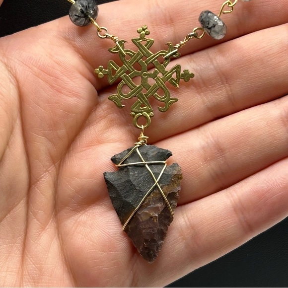 Gypset Honey Gold Tone Chain Necklace Genuine Quartz Arrowhead Pendant 33" - Picture 6 of 12